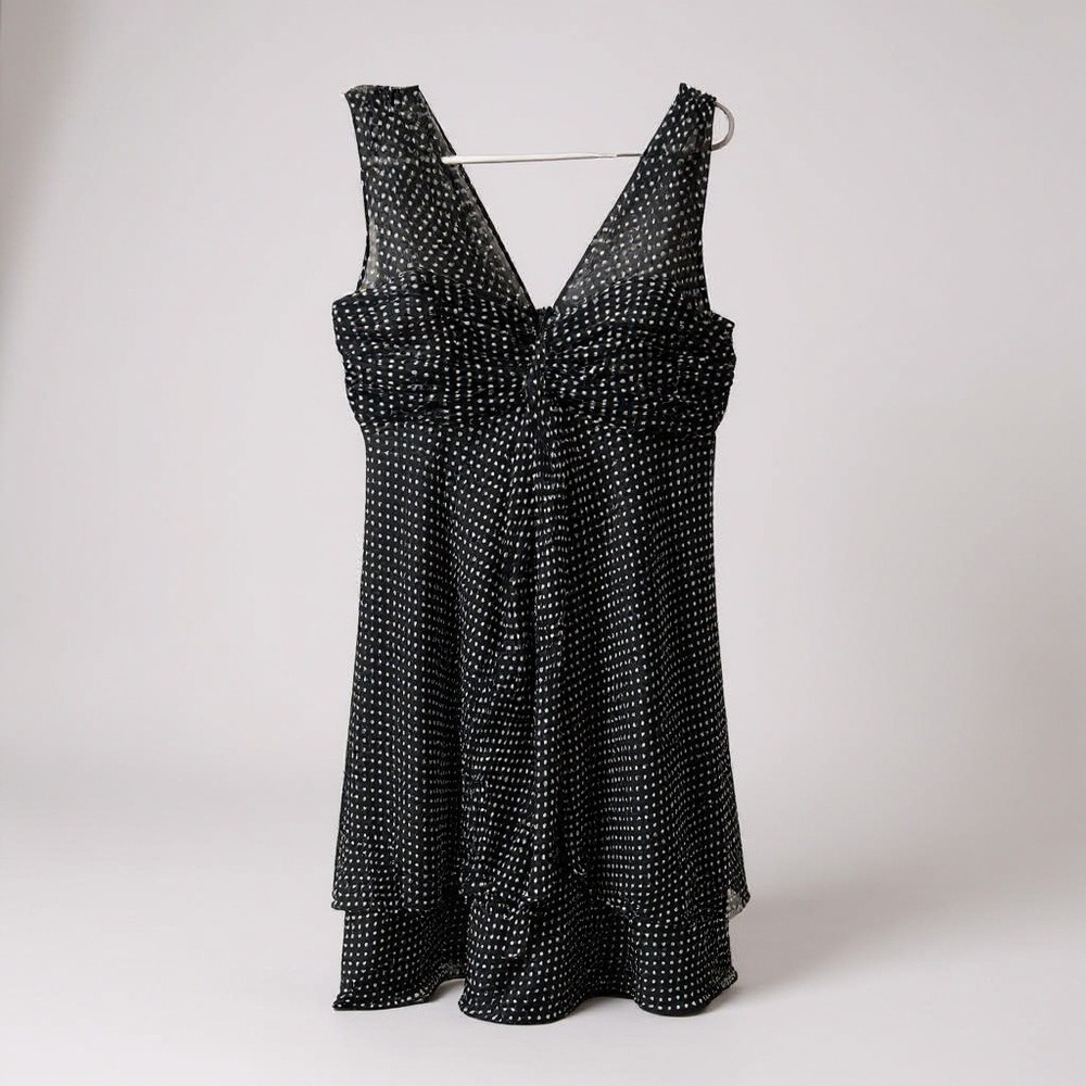 Donna Ricco Sleeveless Dress Polka Dot Black White Ruched VNeck 10 Retro Classic